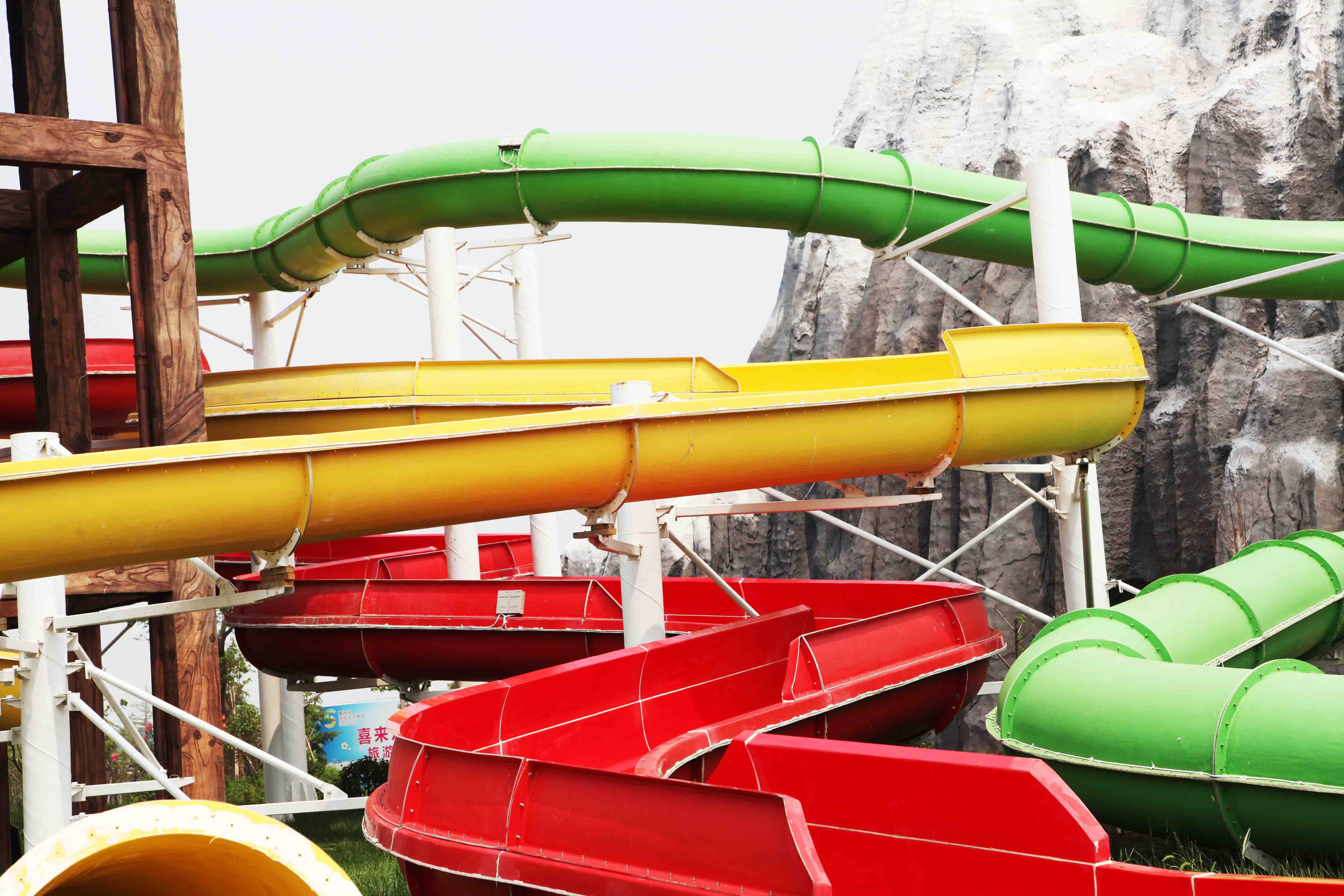 Custom Water Slides For Big Outdoor Resort Spiral Water Park , ISO-9001