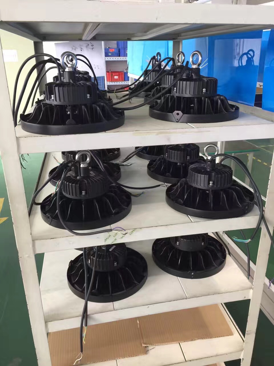 160LM/W UFO High Bay LED Lights Waterproof For Industrial Warehouse Lighting