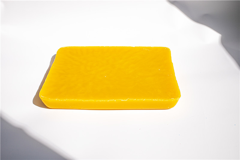 1OZ Natural Beeswax Block / Yellow Bee Wax Block Applied In Hand Creams And Lip Balm