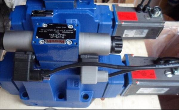 R901092786 4WRKE27E500L-35/6EG24K31/A1D3M Rexroth 4WRKE27 Series Proportional