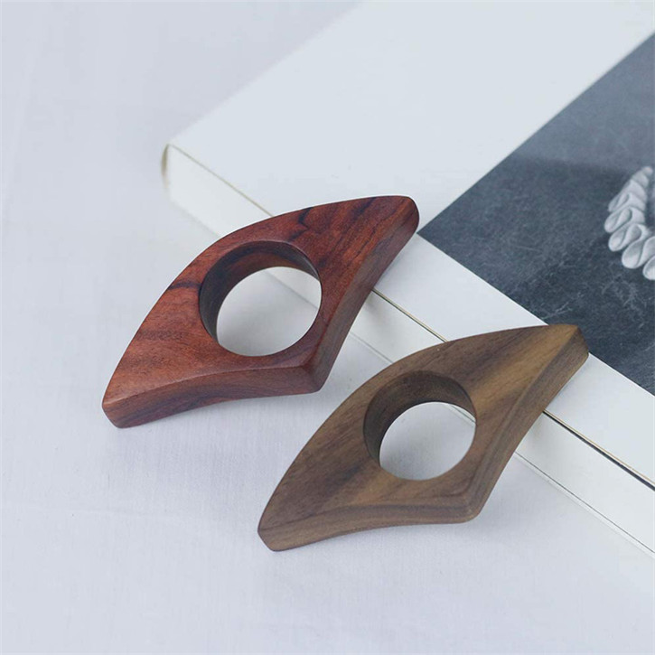 Hot Sale Handmade wooden book reading bookmark thumb wooden book page holder wooden book ring