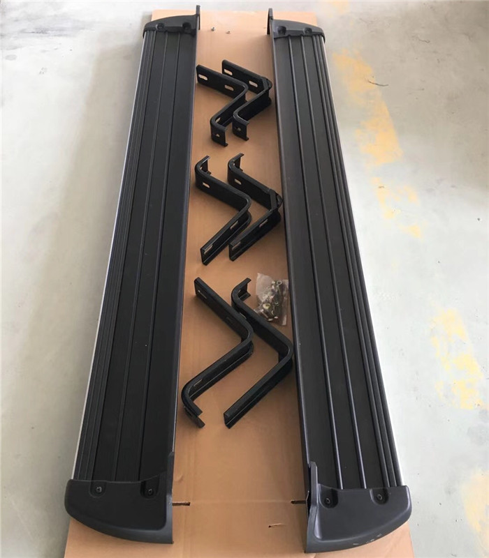 Auto Electric Step Bars , Side Running Boards For Mitsubishi Triton L200 2015 2018