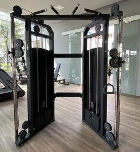 China Multi-Functional Cable Crossover Machine Professional Luxury Smith Machine Cable Crossover on sale