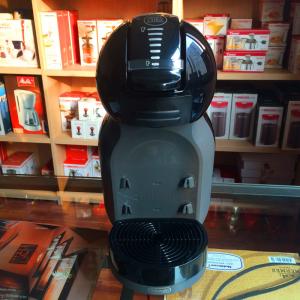 Nescafe Dolce Gusto coffee machine EDG305