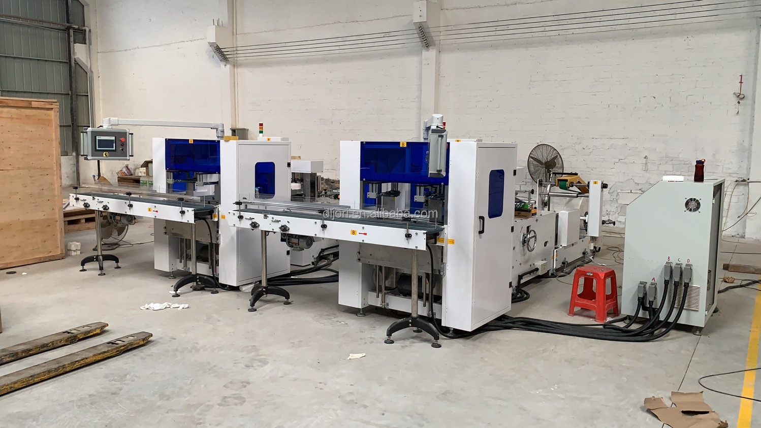 With Conveyor Napkins Paper Making Machine Price With Printing Device