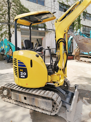 Used Japan komatsu pc20mr mini excavator with original engine