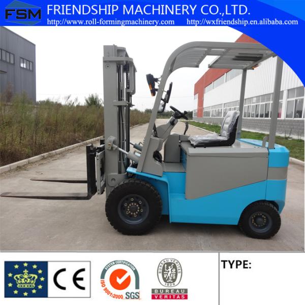 Electric forklift CPD25