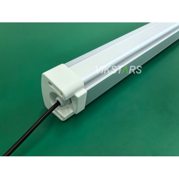 72W Suspended LED Linear Light IP65 120lm/ W Saves Energy For Half Open Hall