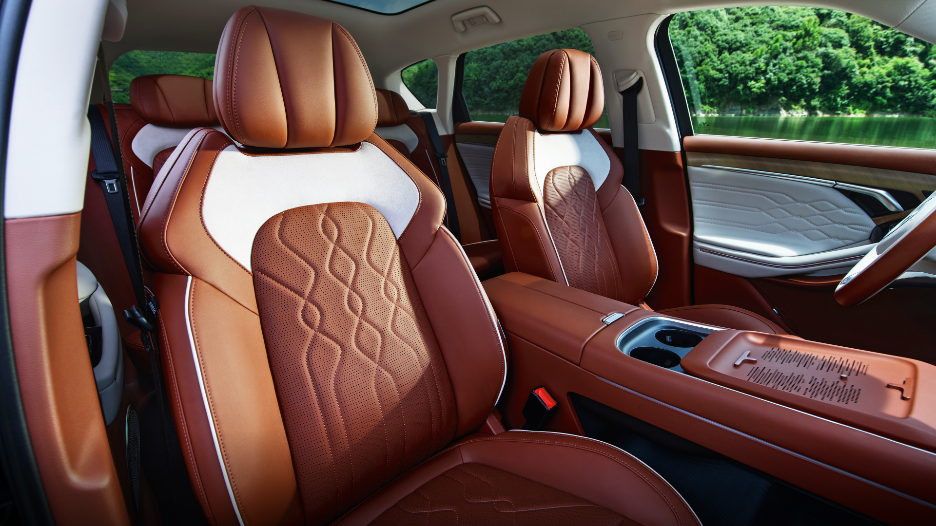 2023 Lantu Free 4WD Voyah Free EV Suv Deposit Maximum Power Ps 100-150Ps Leather Seats