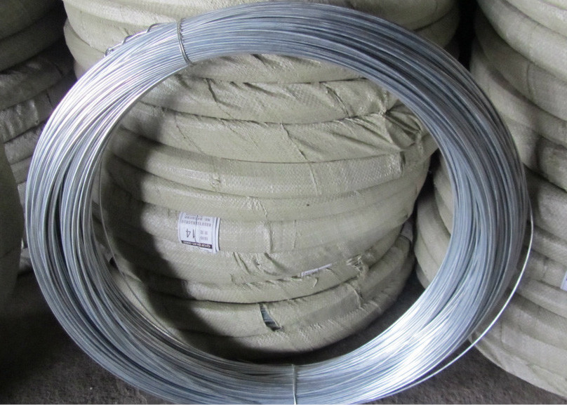 Quality Q195 Galvanised Iron Wire , Silver Mesh Weaving Galvanized Binding Wire wholesale