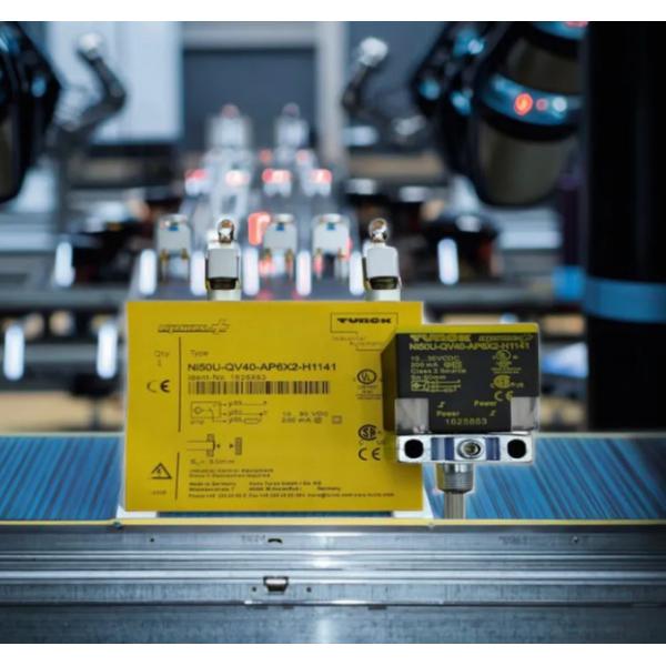 Smart Inductive Proximity Switch Turck NI50U-QV40-AP6X2-H1141 for Industrial Automation