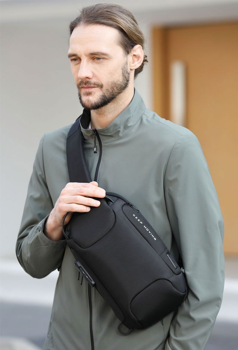 MingLu Factory wholesale OEM custom men anti theft waterproof fashion chest crossbody sling bag mens