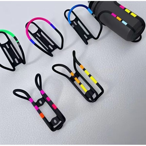 Lightweight Titanium Alloy Bike Water Bottle Holder For Outdoor Sports