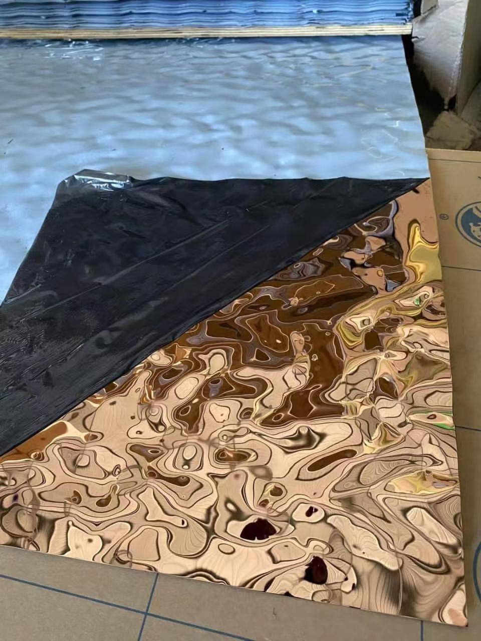 Customized Size Water Ripple Stainless Steel Sheet 0.65mm Thickness