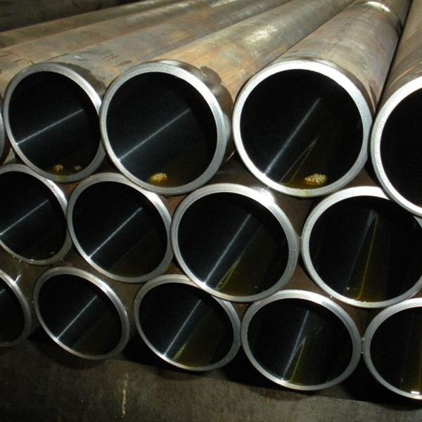 Black ERW Carbon Steel Pipes 30mm Square Rectangular Steel Tube