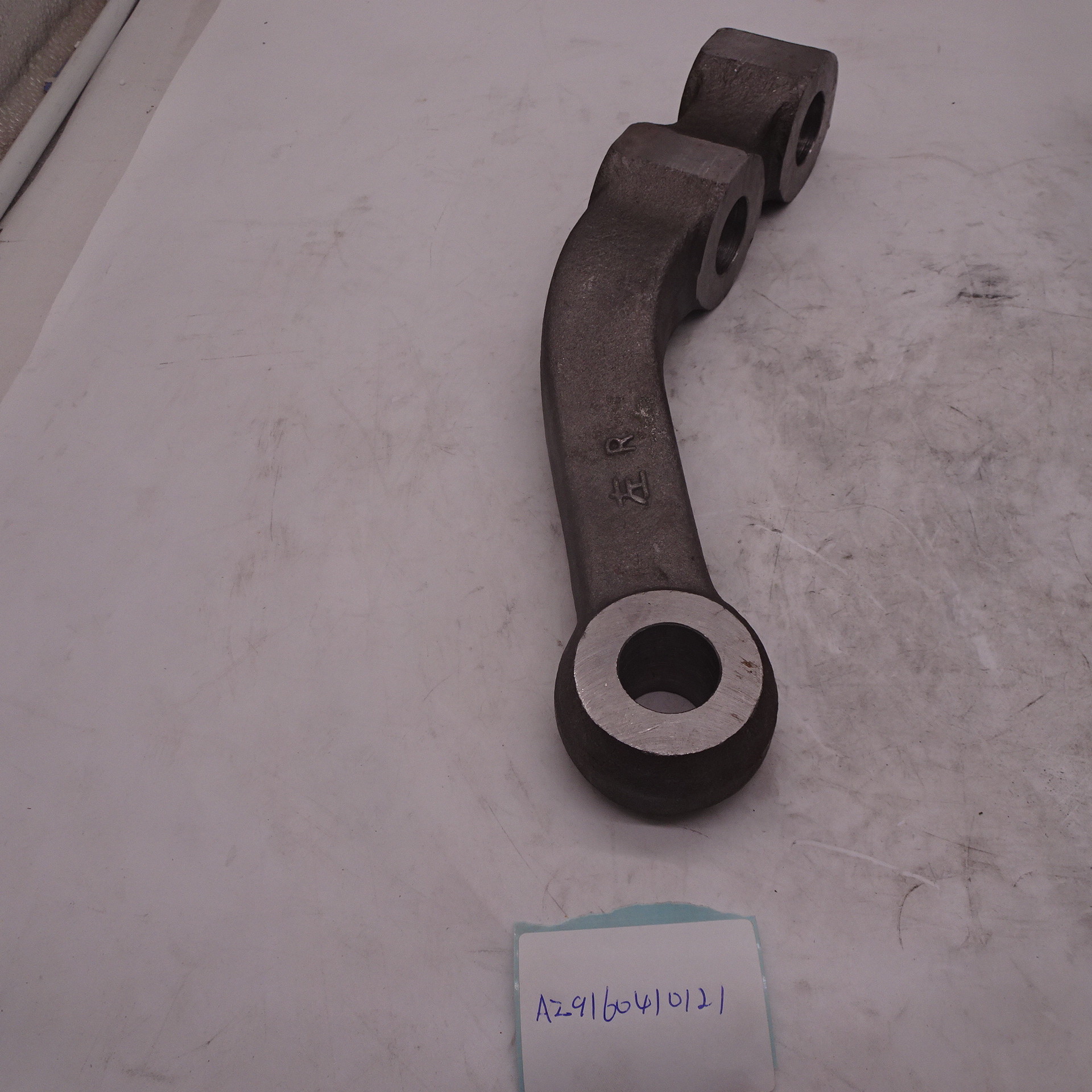 China truck Sinotruk Howo Steering lever arm right AZ9160410120 Steering tie rod arm right