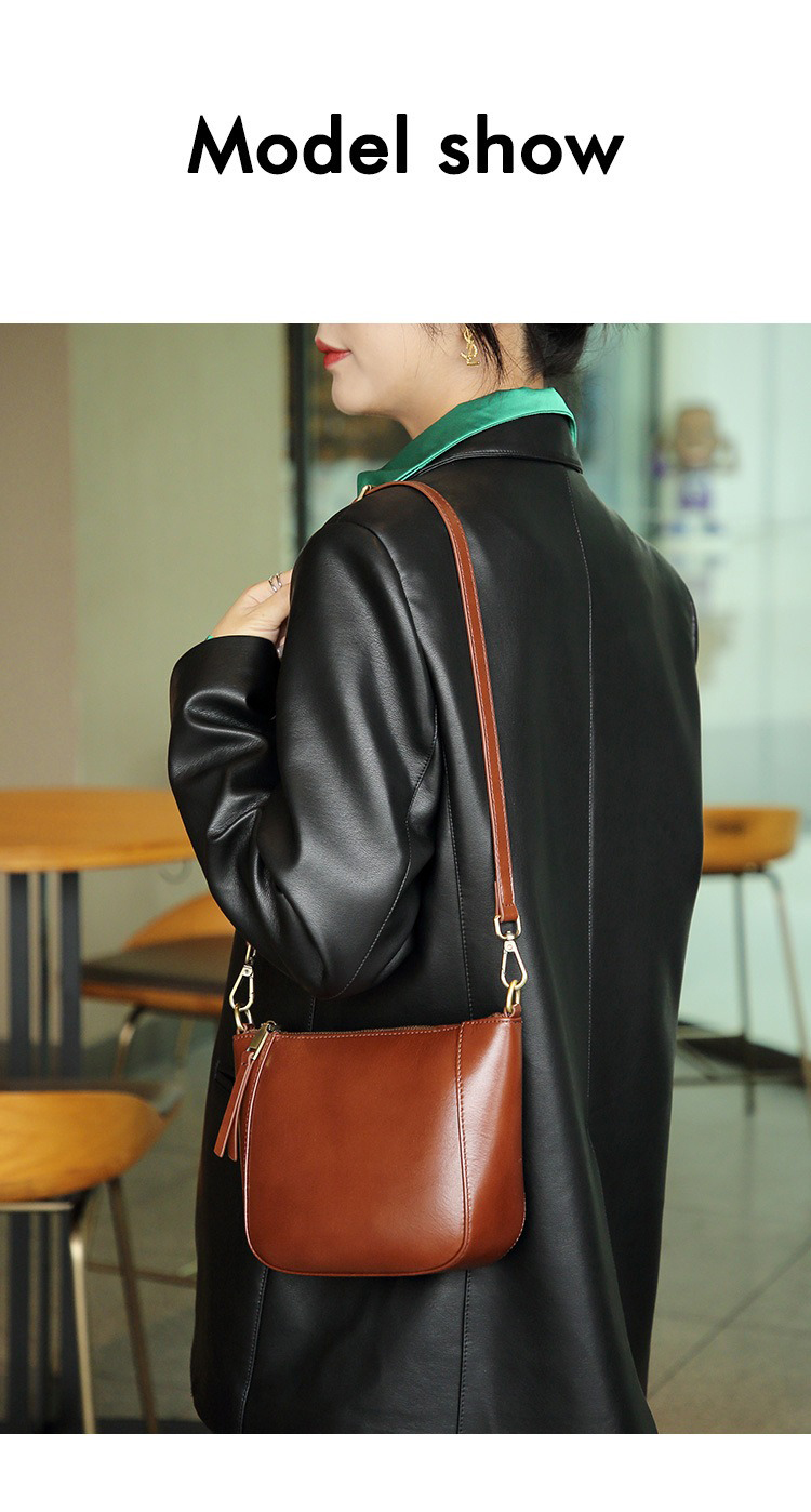 Small and Popular High End Fashion Simple Shoulder Bag with Custom Logo Avaliable