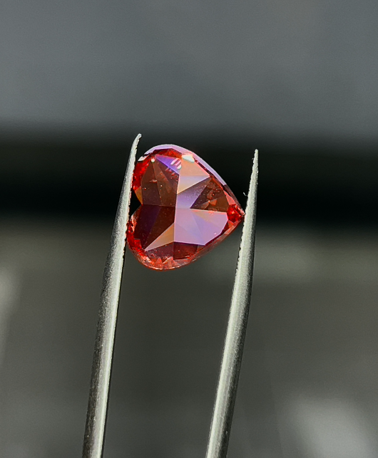 9CT Heart Lab Grown Diamonds IGI Certified Diamonds Lab Created Fancy Vivid Red Diamonds CVD