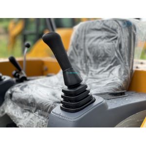 2.2T Hydraulic Mini Excavator Kubota With Swing Boom