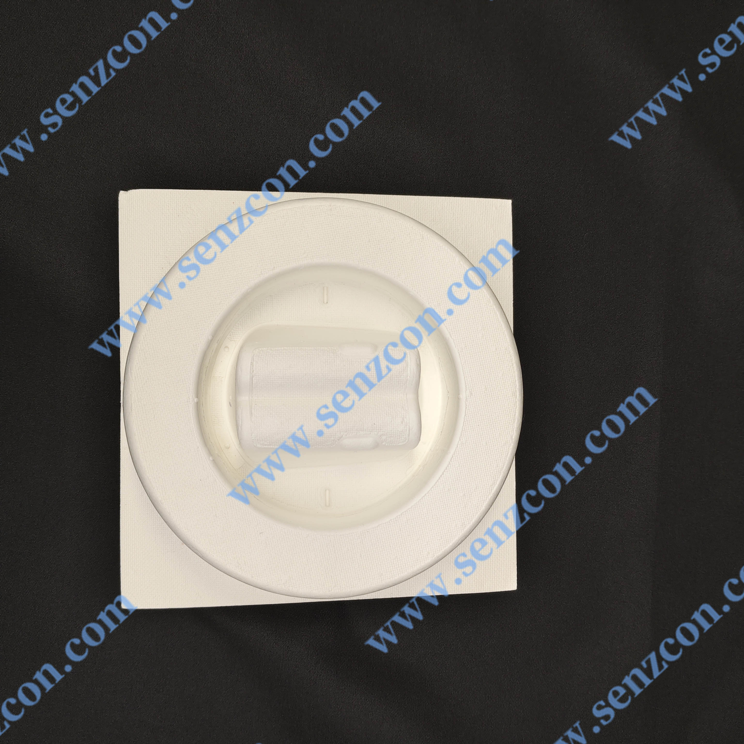 Direct supply from the factory. Pulp molding packaging for high-end smart speakers with an embedded base to prevent shaking. It is environmentally