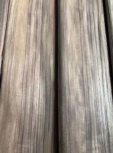 China 0.20MM Natural Burma Teak Wood Veneer 12% Moisture Cabinet Use on sale
