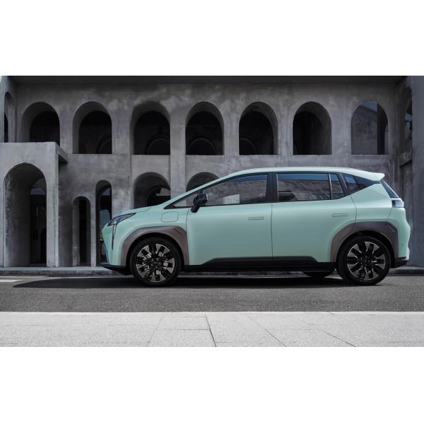 AION Y 2022 Electric EV Compact SUV 4x4 Sedan Car 500KM 600KM
