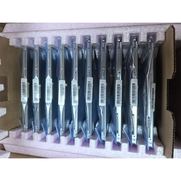 12.1-Inch a-Si LCD Screen Panel 1027x768 XGA Resolution Industrial IPS TFT Display Module with 88/88/88/88 Viewing Angle