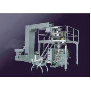 Quality Vertical Small Pouch Bag Pellet Packing Machine 50HZ 220V / 380V wholesale