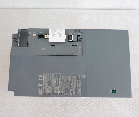 MR-J3-700A Mitsubishi Servo Driver MR-J3 Series Servo Driver Servo Motor Original adn New