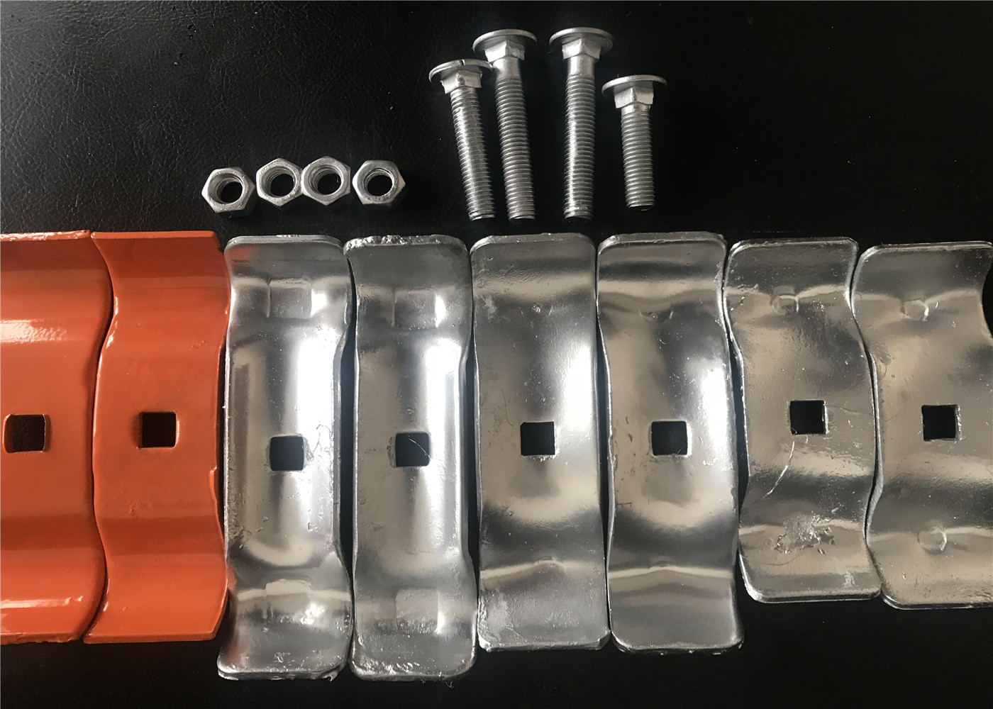 Temporary Fence Clamp OD 32mm 4.00mm wall thick 100mm length Hot dipped Galvanized