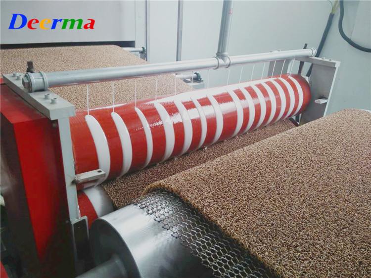 Customized PVC Coil Mat Machine with 55 rpm Screw Speed and 120 mm Screw Diameter