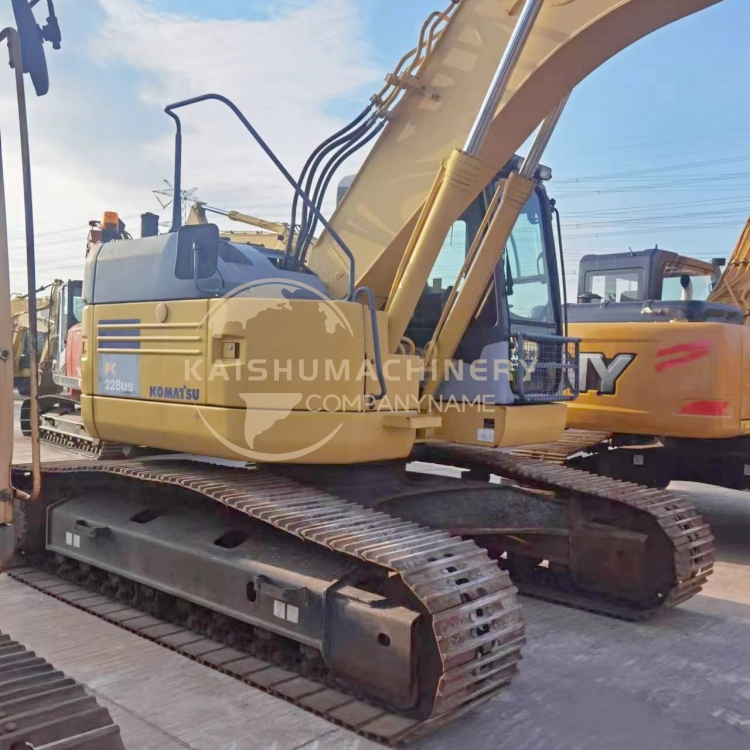 Original Hydraulic Valve Good Condition Used Komatsu PC228 Excavator 22T in Shanghai