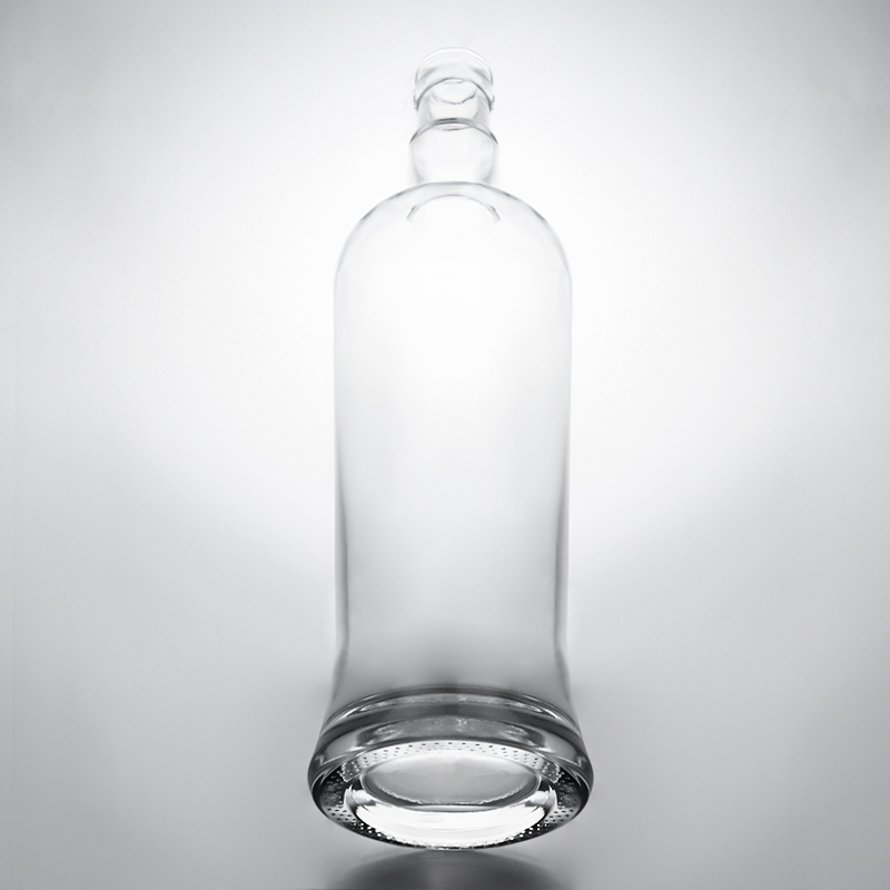 Unique Sealing Type Cork 750ml High Flint Glass Bottle for Gin Rum Champagne Brandy Whisky