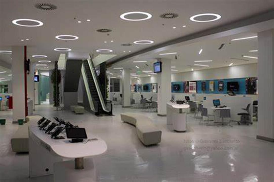 9331lm Round Linear Light 5000K-6500K Modern Linear Suspension Lighting