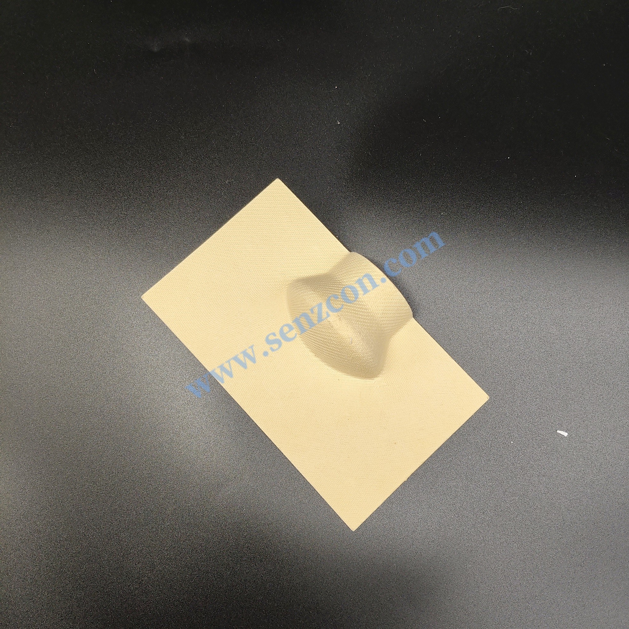 Customized pulp molded packaging liners for hardware door handles and curtain rods are compliant with the plastic ban regulations. They are biodegrada