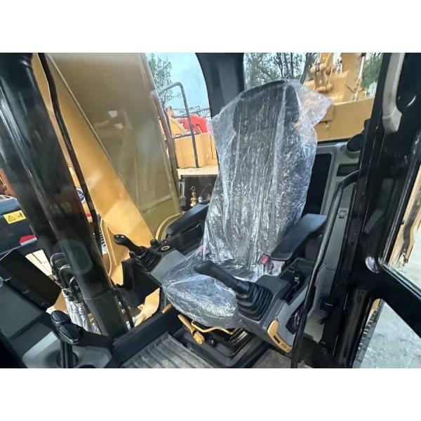 CAT 33GC Excavator Cab
