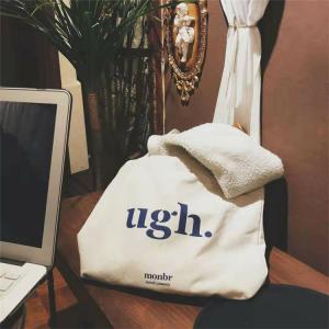 Quality Ugh Blue Letter Leisure 12Oz Single Shoulder Bags wholesale