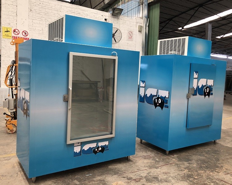 Glass Door Indoor Ice freezer , Auto Defrost Commercial Ice Bagged Stroage Room