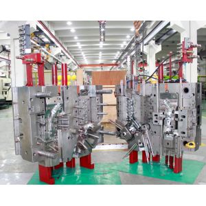 China plastic injection molding Tools 3 Cavities  Automotive Engine Mold on sale