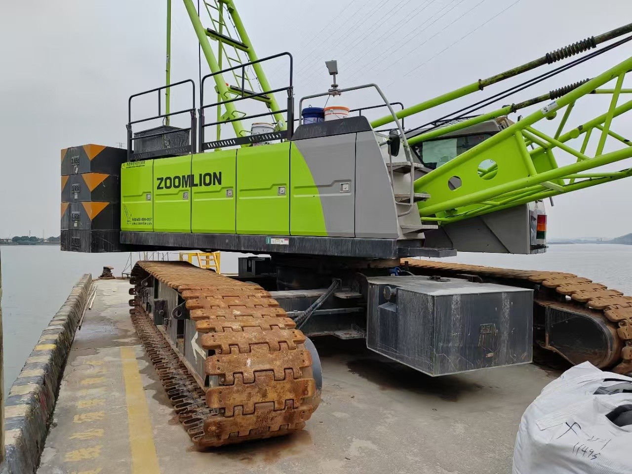 2019 Zoomlion Crawler Crane 180 Tons 71 Meters for Heavy Lifting