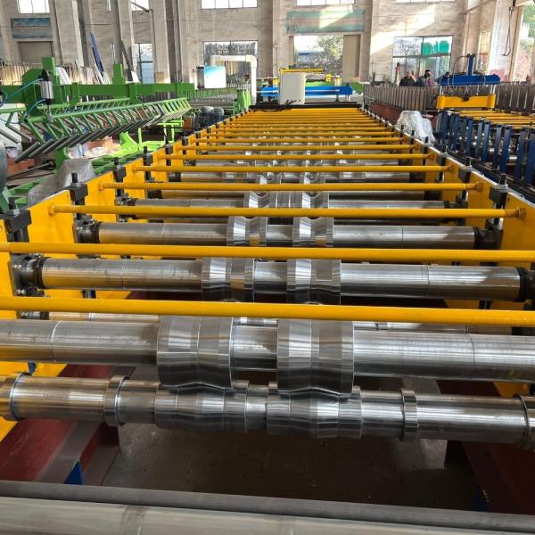 0.3mm Thickness Trapezoidal Roof Panel Roll Forming Machine,28mm Height PPGI Roofing Sheet Rolling Machine