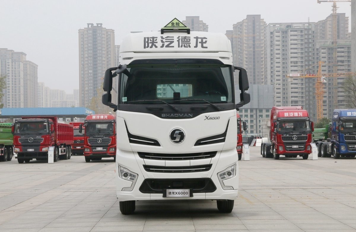 New / Used Tractor Truck For Transportation 4X2 Dongfeng Shacman X6000 Tractor Head