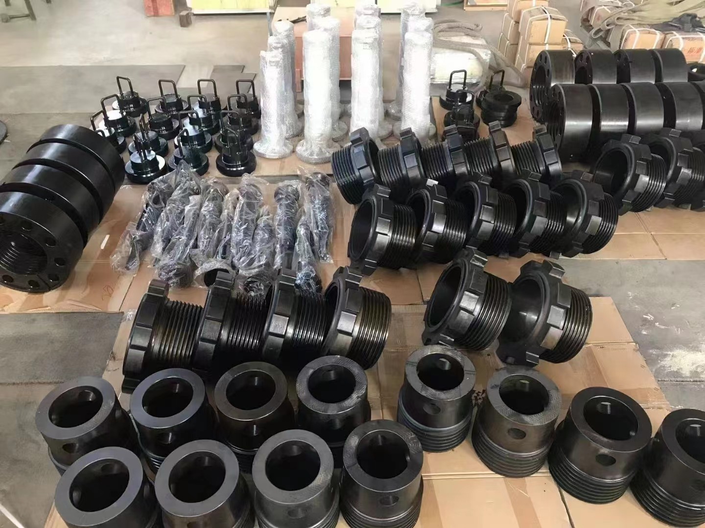 Mud Pump Spare Wear Resistance Mud Pump Piston Spares F500 F800 F1000 F1200 F1600 F2200