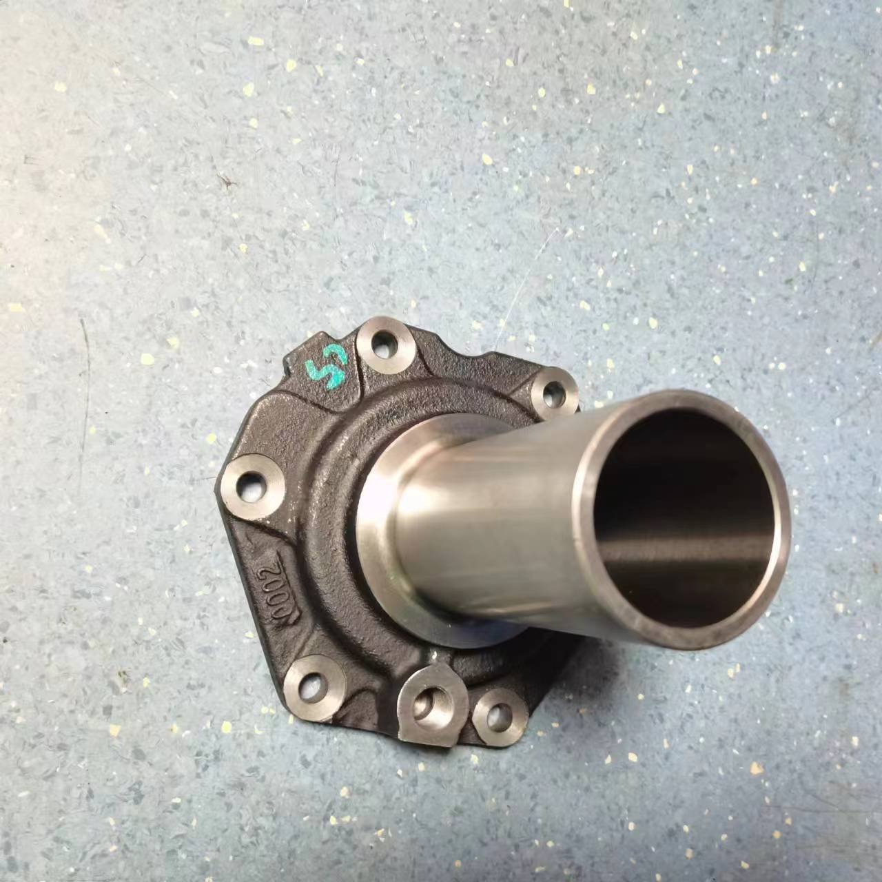 Steel Transmission Input Shaft Cover AZ2203020108 for HOWO A7 Heavy Duty Truck Parts