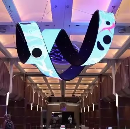 Full Color Curved Flexible LED Display Board With IP31 Certification Pixel Pitch 2.5mm Indoor Customized