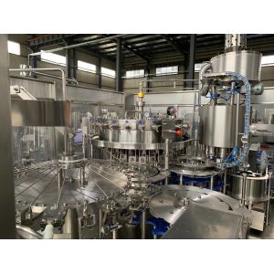 PET Bottle Carbonated Soft Drink Filling Machine , Beverage Filling Equipment