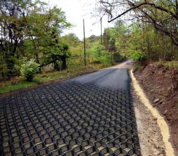 Driveway HDPE Geocell Ground Grid Paver Soil Stabilization Geocell Retaining