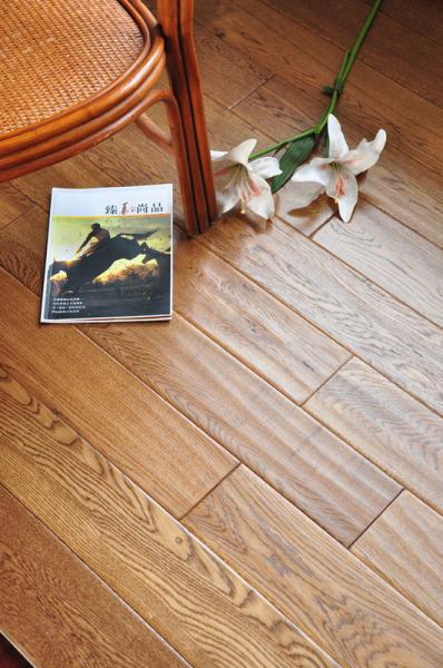 Cheap Environmental Engineered Wood Flooring high-quality timber (oak, birch, elm)    for sale