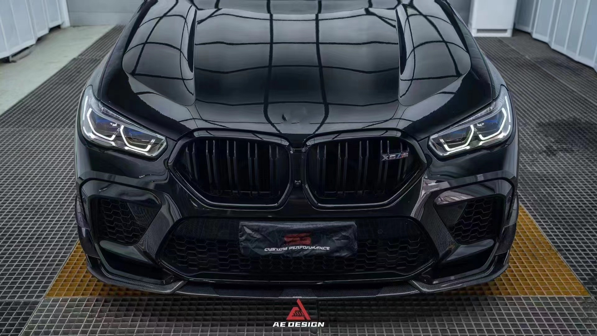 For BMW X6M F96 Carbon Fiber Body Kit X6M F96 Upgrades the AE Style Carbon Fiber Front Lip Diffuser Spoiler