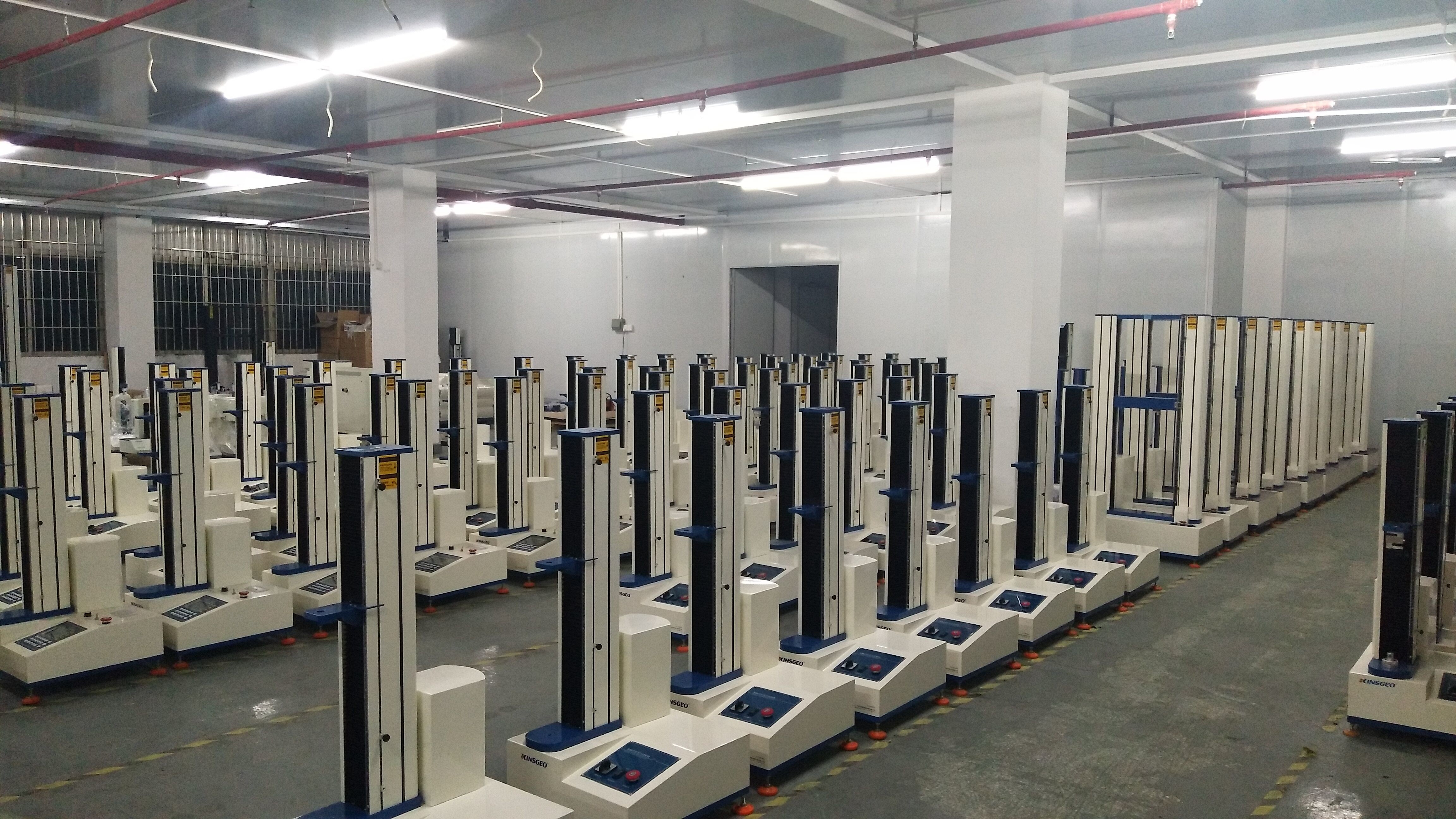 Universal Testing Machine Tensile Test Speed 0.5~1000mm / Min